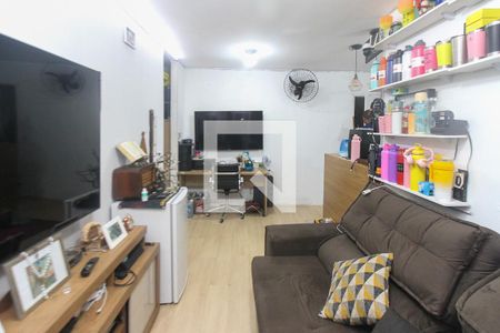 Sala de apartamento para alugar com 1 quarto, 35m² em Quinta da Paineira, São Paulo