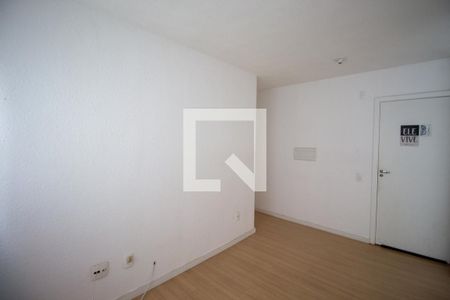 Sala de apartamento para alugar com 2 quartos, 42m² em Colônia (zona Leste), São Paulo