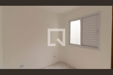 Quarto 2 de apartamento para alugar com 2 quartos, 40m² em Vila Londrina, São Paulo