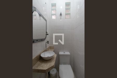 Lavabo de casa para alugar com 2 quartos, 53m² em Carandiru, São Paulo