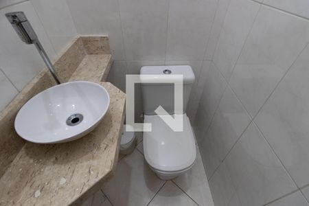 Lavabo de casa para alugar com 2 quartos, 53m² em Carandiru, São Paulo