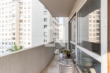 Varanda Sala de apartamento à venda com 3 quartos, 226m² em Higienópolis, São Paulo