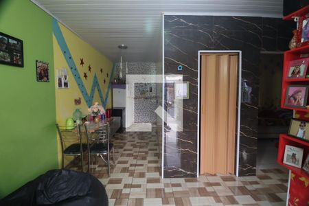 Sala de casa para alugar com 2 quartos, 49m² em Olaria, Canoas