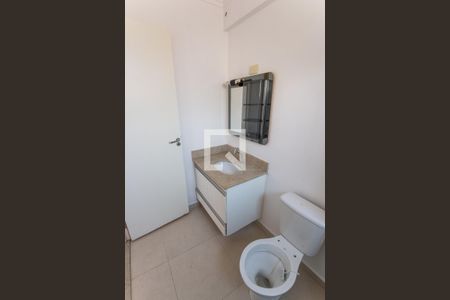 Banheiro de kitnet/studio para alugar com 1 quarto, 43m² em Centro, Taubaté