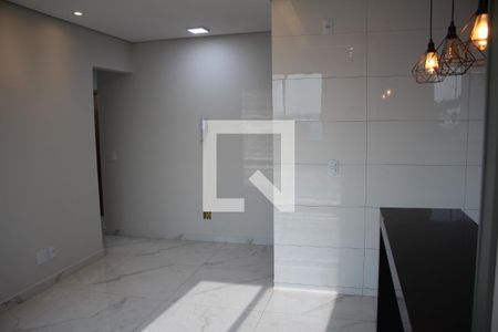 Sala de apartamento à venda com 3 quartos, 86m² em Inconfidentes, Contagem