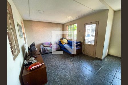 Sala de casa à venda com 4 quartos, 223m² em Jardim Riacho das Pedras, Contagem