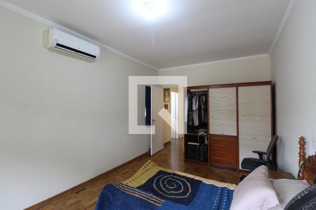 Quarto 1 de casa à venda com 5 quartos, 260m² em Moema, São Paulo