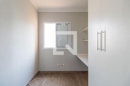 Quarto 1 de apartamento à venda com 3 quartos, 74m² em Jardim Tupanci, Barueri