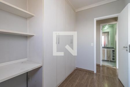 Quarto 1 de apartamento à venda com 3 quartos, 74m² em Jardim Tupanci, Barueri