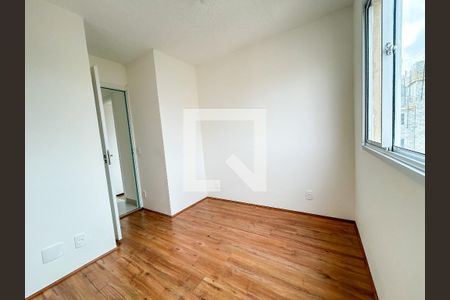 Quarto 1 de apartamento para alugar com 2 quartos, 33m² em Socorro, São Paulo