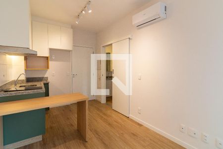 Sala/Cozinha de apartamento para alugar com 1 quarto, 33m² em Butantã, São Paulo