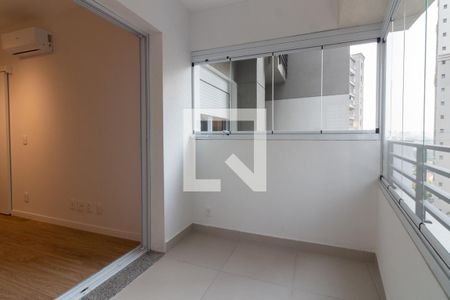 varanda Sala/Cozinha de apartamento para alugar com 1 quarto, 33m² em Butantã, São Paulo