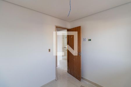 Quarto 1 de apartamento para alugar com 2 quartos, 40m² em Vila Nova Savoia, São Paulo