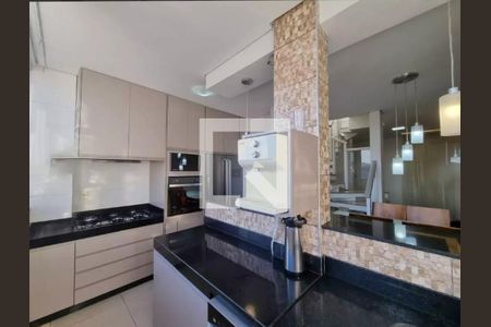 Cozinha de casa à venda com 3 quartos, 180m² em Havaí, Belo Horizonte