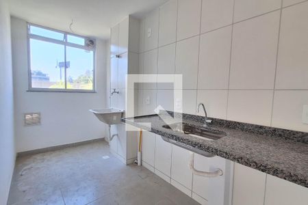 Cozinha de apartamento para alugar com 2 quartos, 52m² em Chácaras Rio-petrópolis, Duque de Caxias