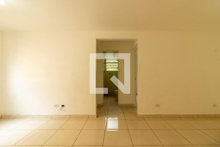 Sala de apartamento para alugar com 2 quartos, 50m² em Lajeado, Cotia