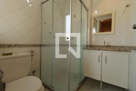 Banheiro de kitnet/studio para alugar com 1 quarto, 30m² em Nova Aliança, Ribeirão Preto