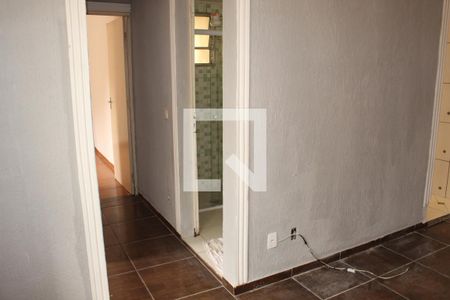 Sala de apartamento para alugar com 2 quartos, 45m² em Jardim Arco-iris, Cotia