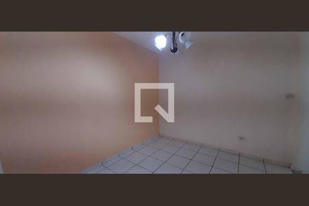 Sala de casa para alugar com 3 quartos, 170m² em Jardim Roberto, Osasco