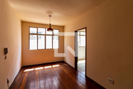 Sala de apartamento à venda com 3 quartos, 140m² em Padre Eustáquio, Belo Horizonte