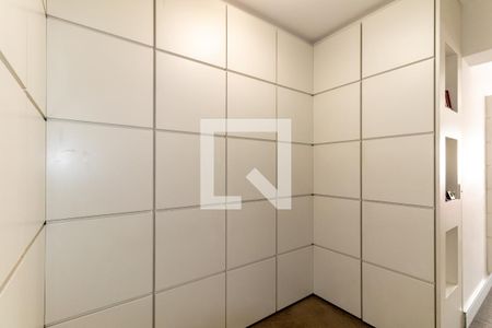 Quarto 1 de apartamento à venda com 4 quartos, 170m² em Vila Uberabinha, São Paulo