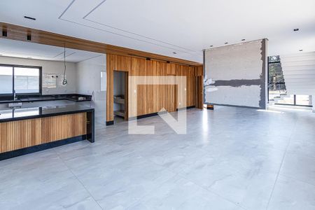 Sala de casa de condomínio à venda com 4 quartos, 545m² em Alphaville Vespasiano, Vespasiano