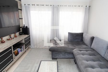 Sala de estar de casa à venda com 3 quartos, 190m² em Parque Renato Maia, Guarulhos