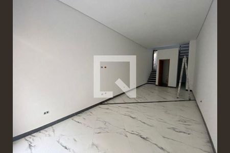 Casa à venda com 3 quartos, 160m² em Chácara Inglesa, São Paulo