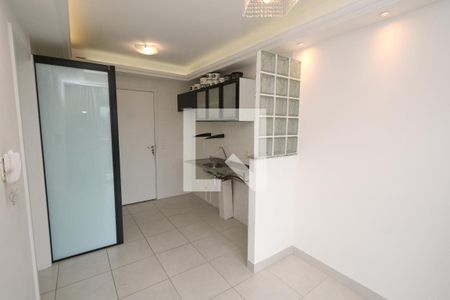 Sala/Cozinha de apartamento para alugar com 1 quarto, 38m² em Cidade Ademar, São Paulo