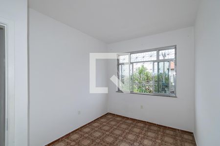 Quarto 1 de apartamento para alugar com 2 quartos, 60m² em Brás de Pina, Rio de Janeiro