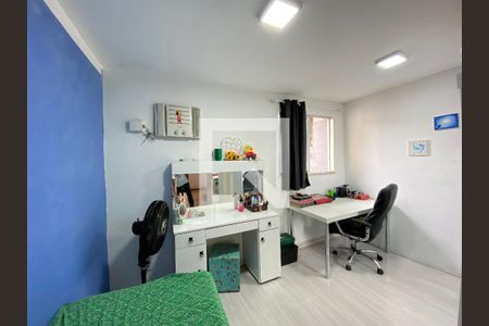 Quarto 1 de casa para alugar com 2 quartos, 80m² em Del Castilho, Rio de Janeiro