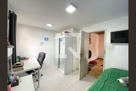 Quarto 1 de casa para alugar com 2 quartos, 80m² em Del Castilho, Rio de Janeiro