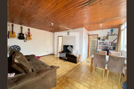 Sala de casa para alugar com 2 quartos, 80m² em Del Castilho, Rio de Janeiro