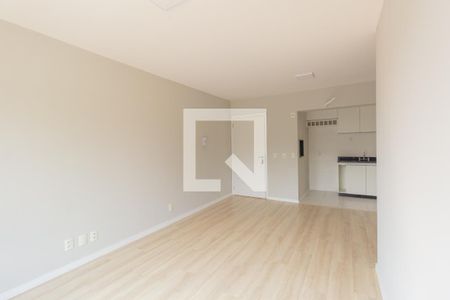 Sala de apartamento para alugar com 3 quartos, 76m² em Marechal Rondon, Canoas