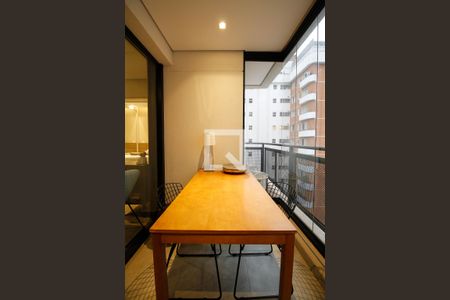 Varanda de kitnet/studio para alugar com 1 quarto, 33m² em Pinheiros, São Paulo