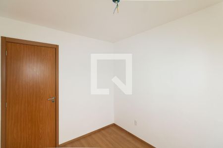 Quarto 1 de apartamento para alugar com 2 quartos, 44m² em Inhoaíba, Rio de Janeiro