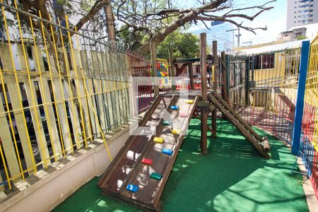 Apartamento à venda com 32m², 1 quarto e 1 vaga Apartamento à venda com 32m², 1 quarto e 1 vagaÁrea comum - Playground