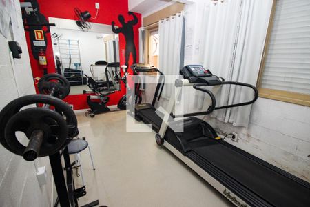 Apartamento à venda com 32m², 1 quarto e 1 vaga Apartamento à venda com 32m², 1 quarto e 1 vagaÁrea comum - Academia