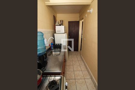 Apartamento à venda com 32m², 1 quarto e 1 vaga Apartamento à venda com 32m², 1 quarto e 1 vagaCozinha e Área de Serviço