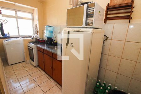 Apartamento à venda com 32m², 1 quarto e 1 vaga Apartamento à venda com 32m², 1 quarto e 1 vagaCozinha e Área de Serviço