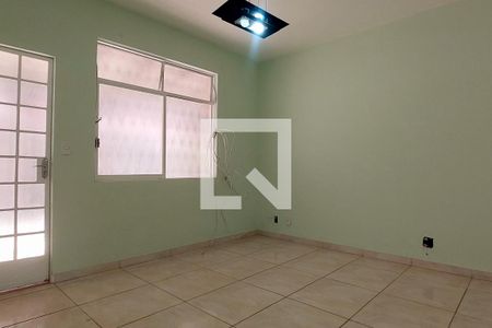 Sala de casa de condomínio à venda com 2 quartos, 120m² em Miramar (barreiro), Belo Horizonte