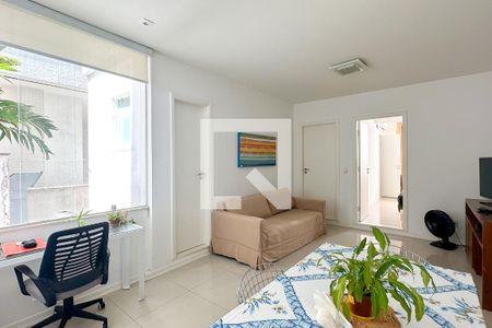 Sala de apartamento à venda com 2 quartos, 70m² em Ipanema, Rio de Janeiro