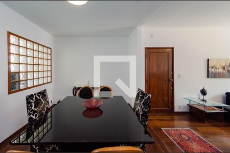 Sala de apartamento à venda com 3 quartos, 120m² em Coracao de Jesus, Belo Horizonte