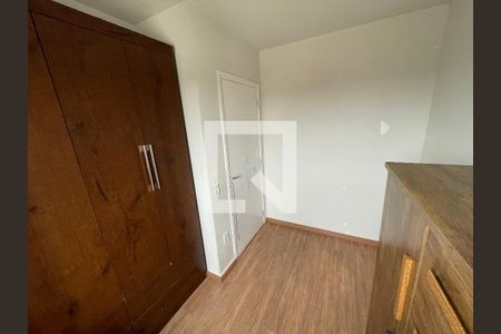 Quarto de apartamento para alugar com 2 quartos, 42m² em Jardim Arco-iris, Cotia