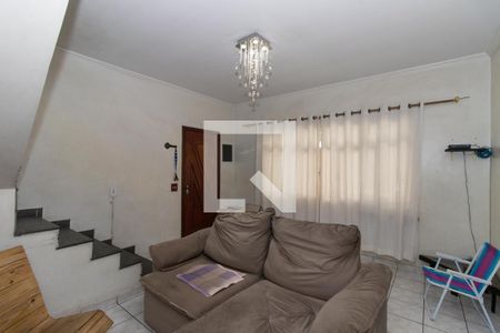 Sala de casa à venda com 3 quartos, 150m² em Parque Edu Chaves, São Paulo