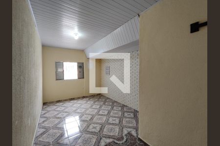 Quarto de casa para alugar com 3 quartos, 90m² em Vila Santa Margarida, Ferraz de Vasconcelos