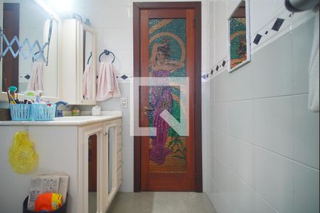 Casa para alugar com 900m², 4 quartos e 7 vagas Casa para alugar com 900m², 4 quartos e 7 vagasBanheiro