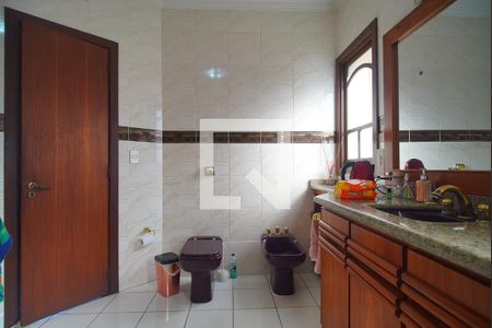 Casa para alugar com 900m², 4 quartos e 7 vagas Casa para alugar com 900m², 4 quartos e 7 vagasBanheiro da Suíte 1