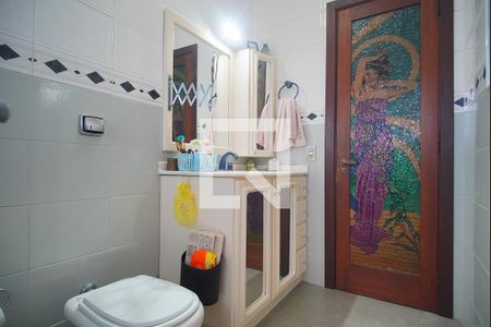 Casa para alugar com 900m², 4 quartos e 7 vagas Casa para alugar com 900m², 4 quartos e 7 vagasBanheiro