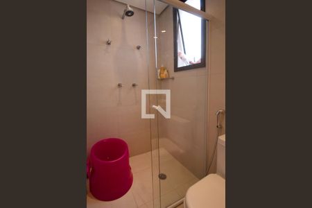 Apartamento à venda com 89m², 2 quartos e 2 vagas Apartamento à venda com 89m², 2 quartos e 2 vagasBanheiro da Suíte 1